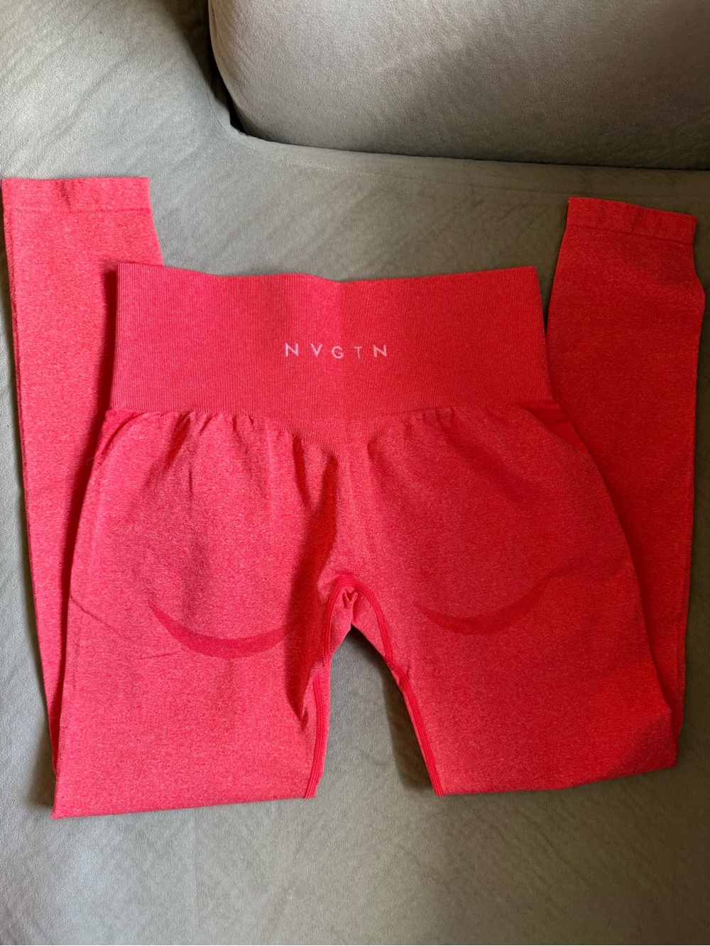 NVGTN Red Seamless Leggings